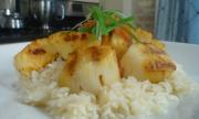 Curry Marinated Scallops with Sweet Onions and White Rice